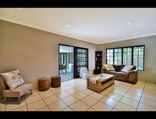 3 BEDROOM HOUSE FOR SALE IN MAGALIESKRUIN